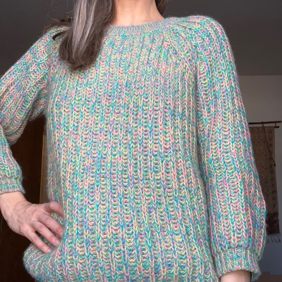 Scarlet Roos Florescent sweater - Picture 5 of 5